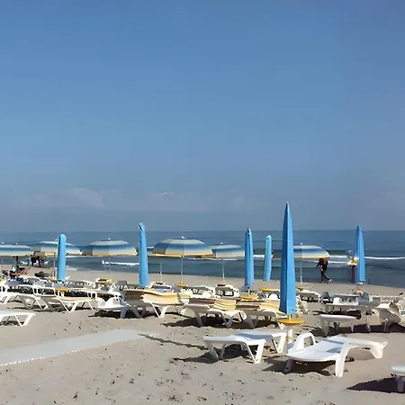 Oasi Delle Nereidi 阿尔卡莫